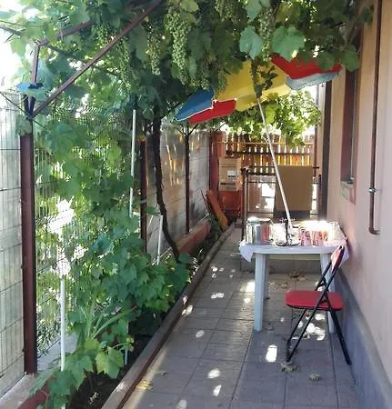 La Pausesti